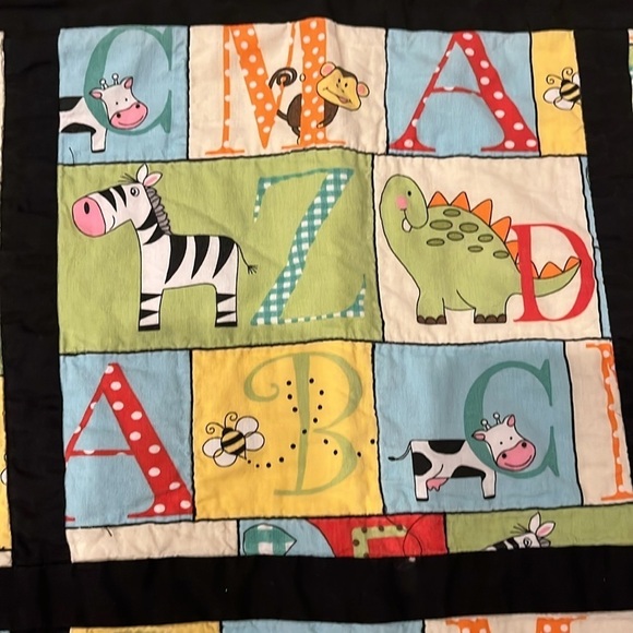 Baby Nursery Crib Quilt Alphabet & Animals Handmade Wall Hanging 47” x 34” - Picture 4 of 7